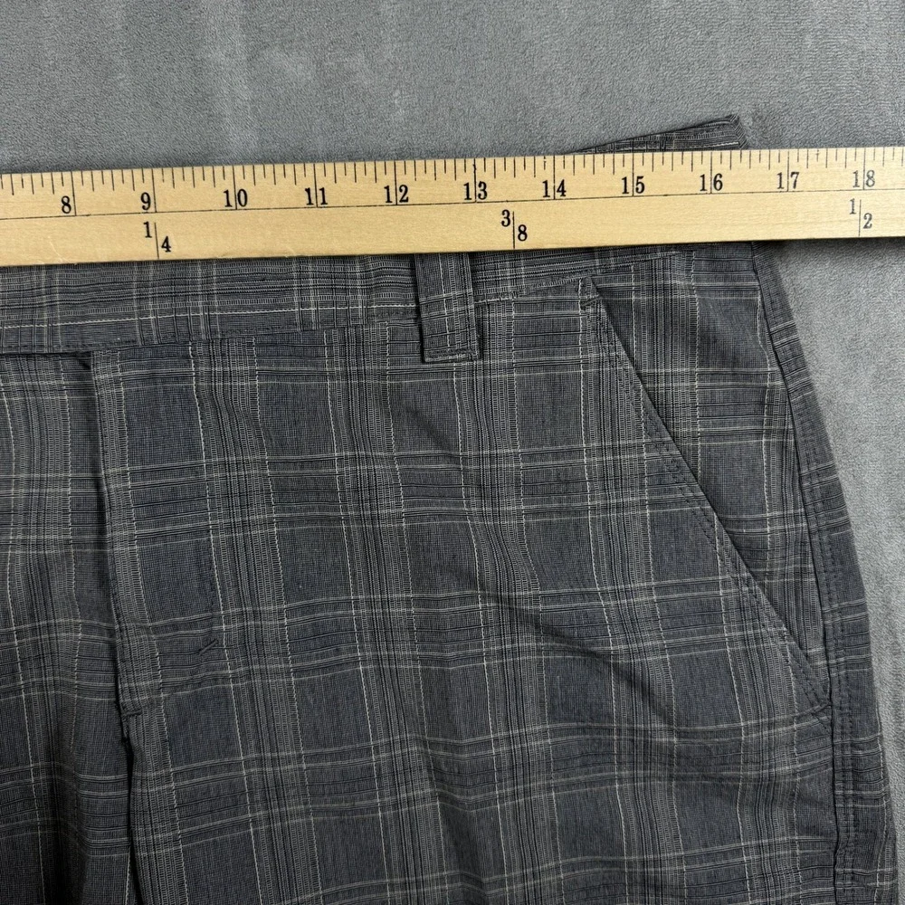 The North Face Mens‎ Gray Plaid Outdoor Hiking Casual Shorts Size 34